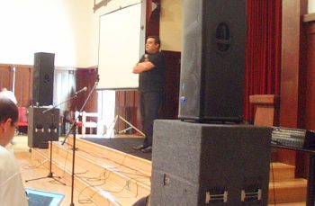 Om Malik, speaking at Wordcamp 2006